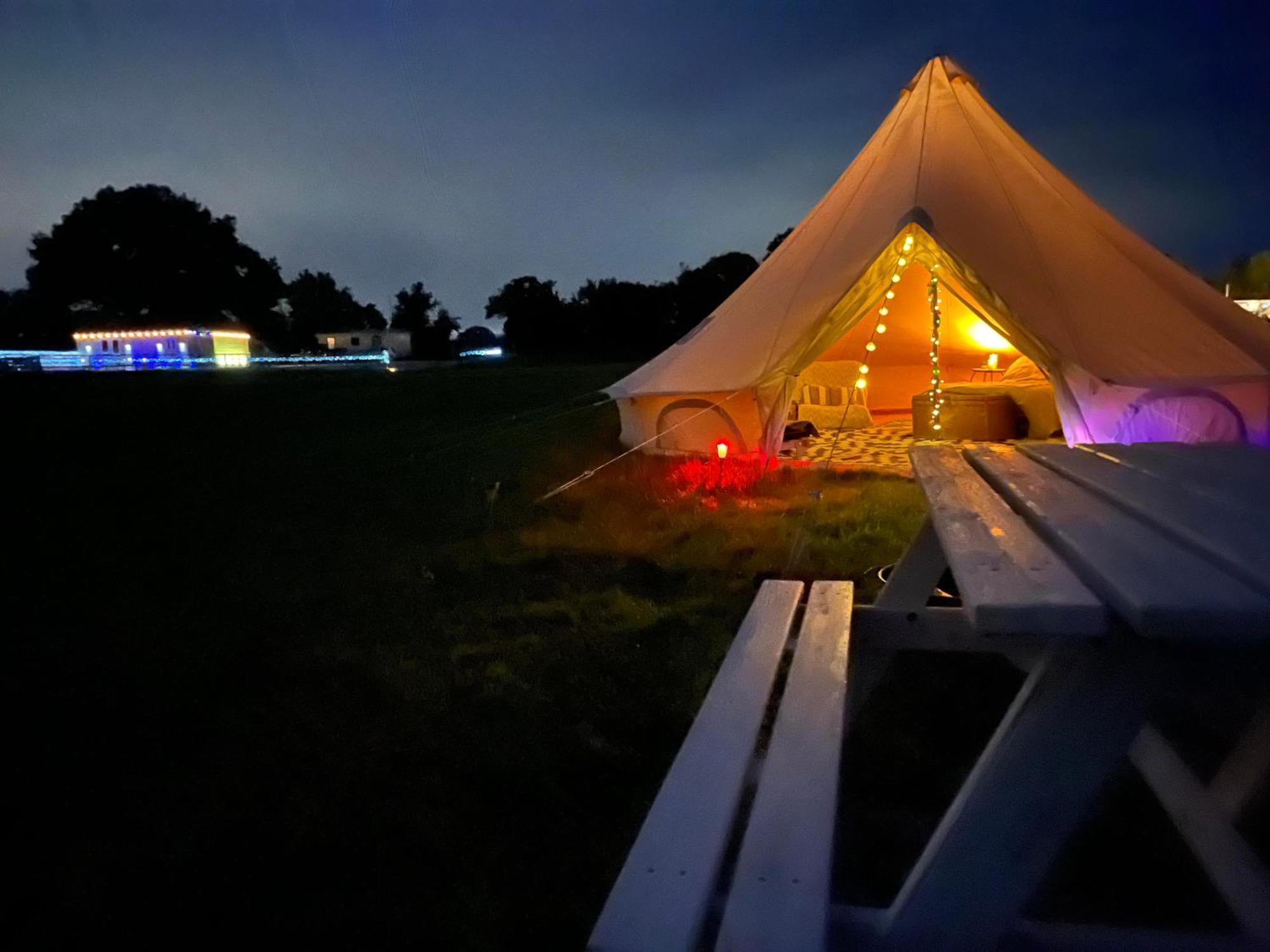 Country View Camping Bratton Eksteriør bilde