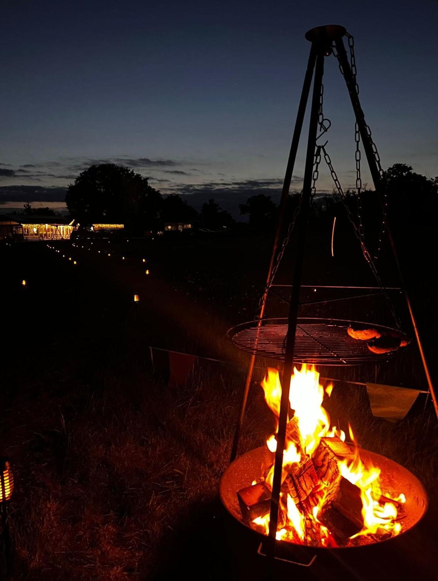 Country View Camping Bratton Eksteriør bilde